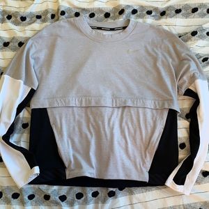 NIKE Running Sweater.